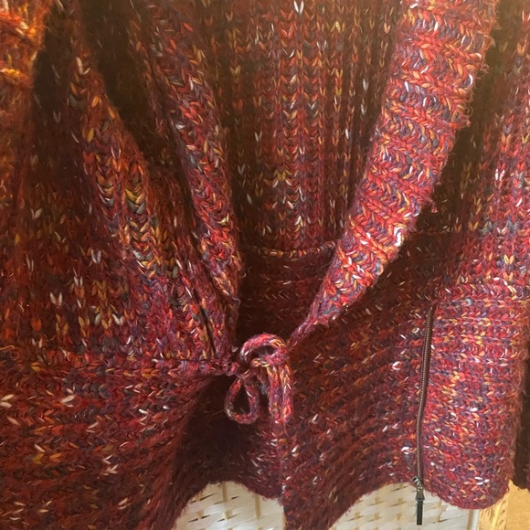 Jessica Soft Knit Red/Multi-Colour Sweater with Zipper Size 16 (14-16) - Picture 5 of 9